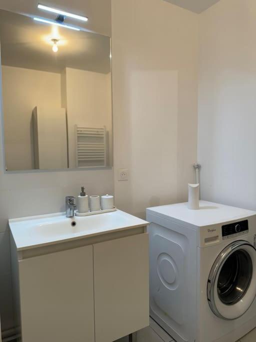 Superbe Appartement - Near Paris คอร์เบล-เอซองส์ ภายนอก รูปภาพ